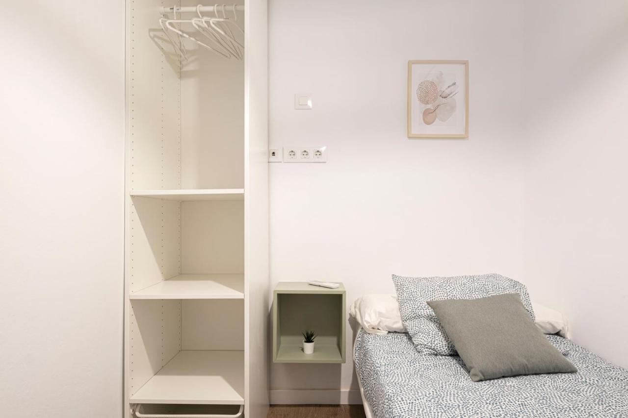 Apartment Beach Picasso Sant Adrià de Besòs Kültér fotó